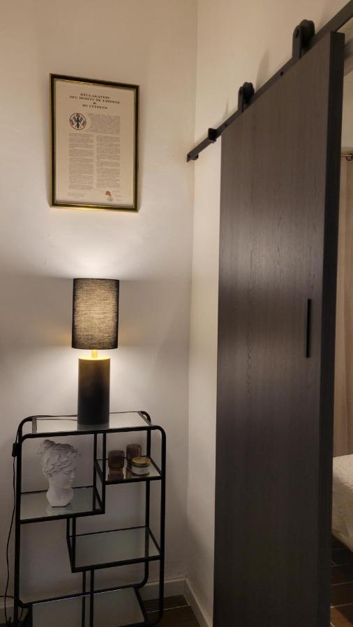 Apartamento La Loge De Madame Soleil Orange  Exterior foto